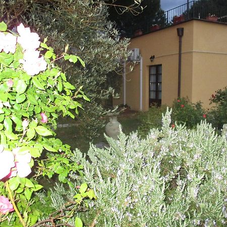 Relais"La Cappuccina" Rooms&Apartments Assisi Luaran gambar