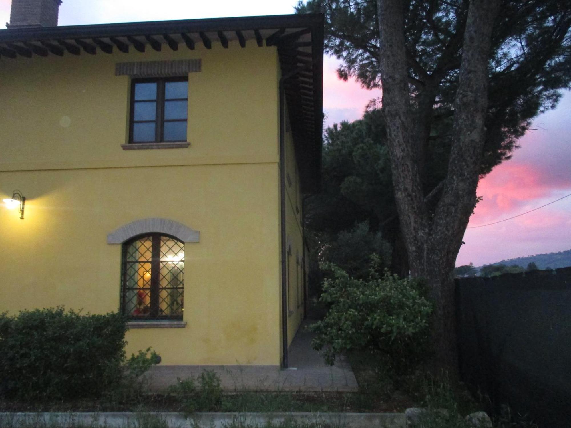 Relais"La Cappuccina" Rooms&Apartments Assisi Luaran gambar
