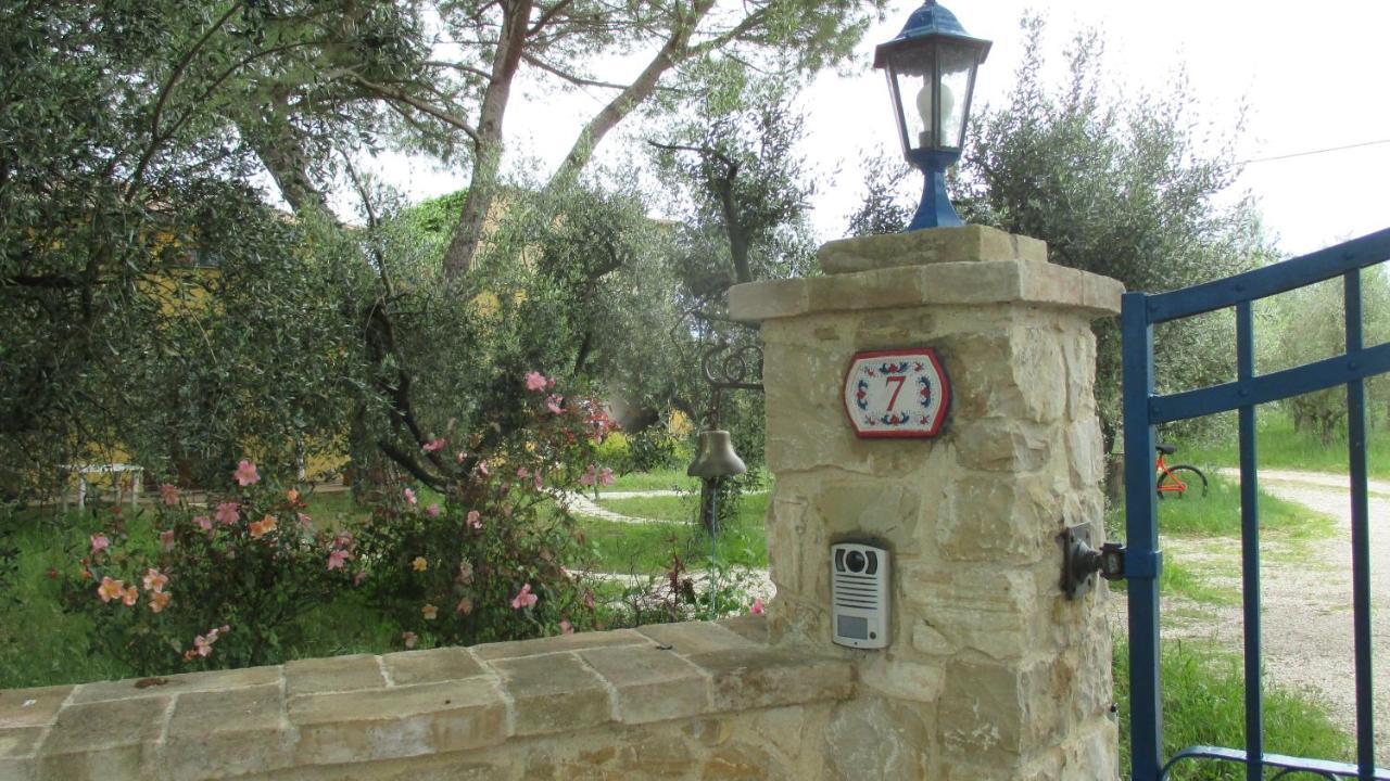 Relais"La Cappuccina" Rooms&Apartments Assisi Luaran gambar